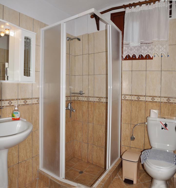 Anatoli Villa Steni Vala Alonissos Bilik gambar